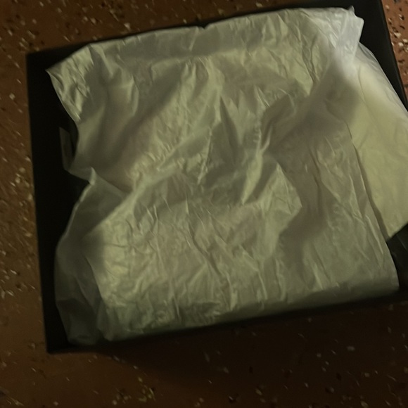 Coach size 9 stylish high top sneakers. - Picture 4 of 13